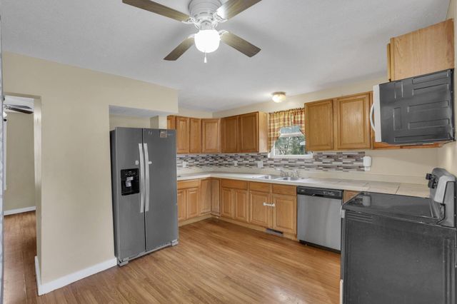 643 E Walnut Street, Lancaster, OH 43130