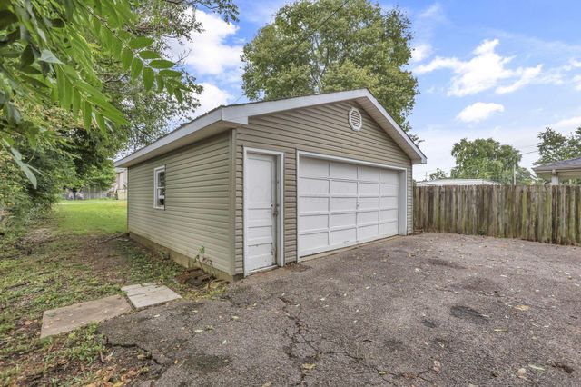 643 E Walnut Street, Lancaster, OH 43130