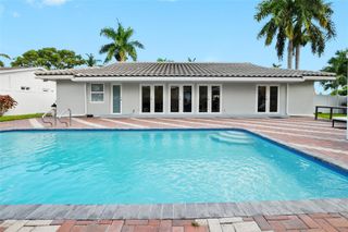 21100 Highland Lakes Blvd, Miami, FL 33179