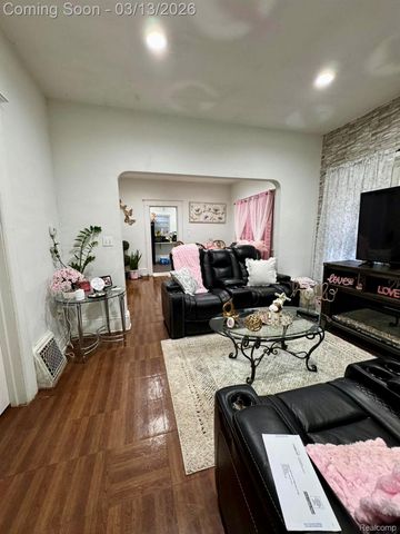 1724 Ohio Avenue, Flint, MI 48506