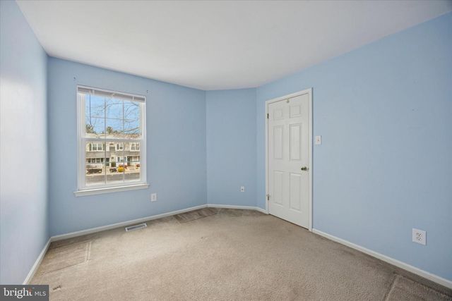 53 TAYLORS WAY, Holland, PA 18966