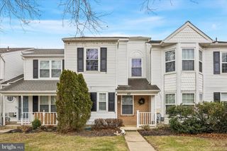 53 TAYLORS WAY, Holland, PA 18966