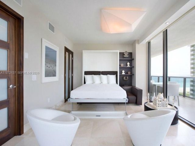 5875 Collins Ave 1008, Miami Beach, FL 33140