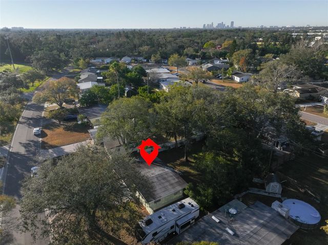 5620 HARDING BOULEVARD NE, St Petersburg, FL 33703