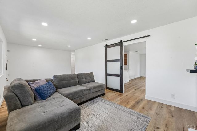 2120 Elliott Dr, American Canyon, CA 94503