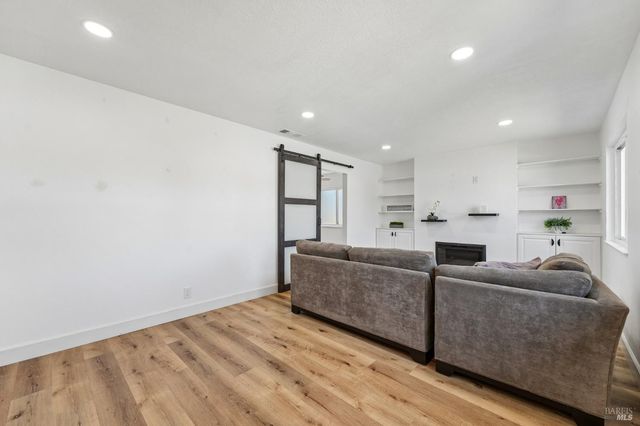 2120 Elliott Dr, American Canyon, CA 94503
