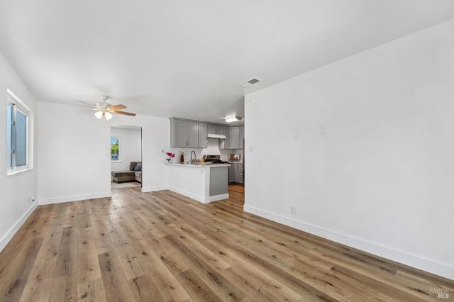 2120 Elliott Dr, American Canyon, CA 94503