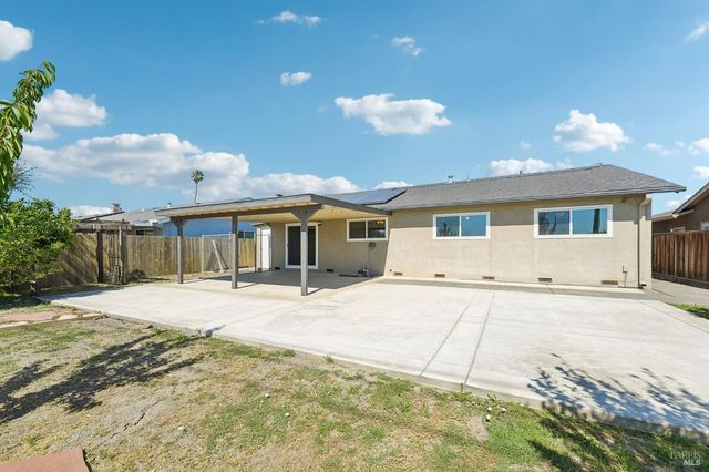 2120 Elliott Dr, American Canyon, CA 94503