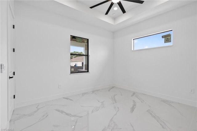 210 Pembroke ST, Lehigh Acres, FL 33974
