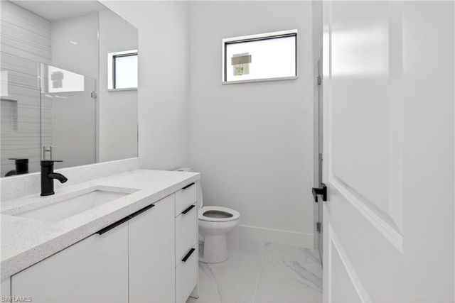 210 Pembroke ST, Lehigh Acres, FL 33974