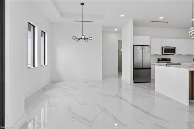 210 Pembroke ST, Lehigh Acres, FL 33974