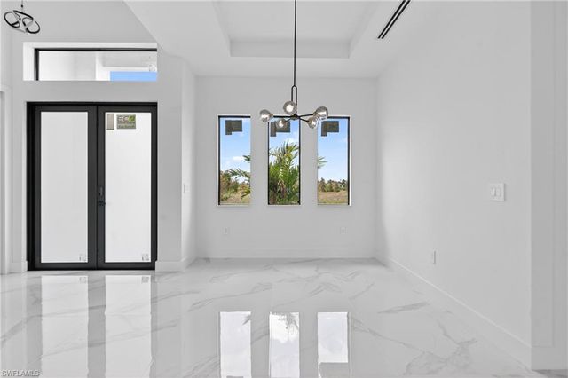 210 Pembroke ST, Lehigh Acres, FL 33974