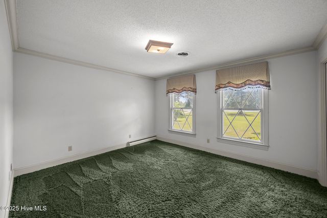 4984 Nc 33, Tarboro, NC 27886