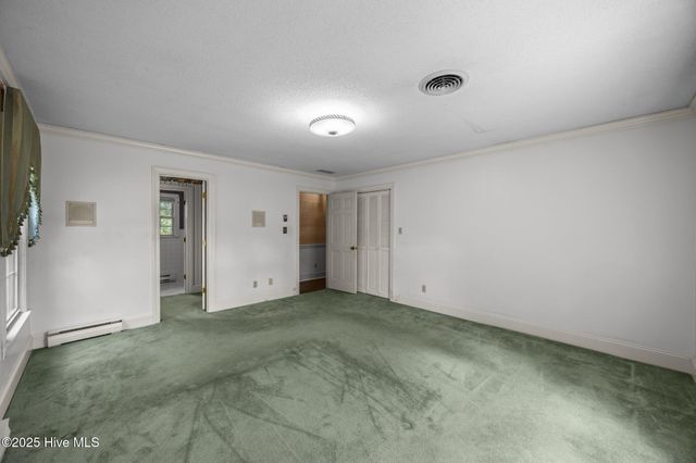 4984 Nc 33, Tarboro, NC 27886