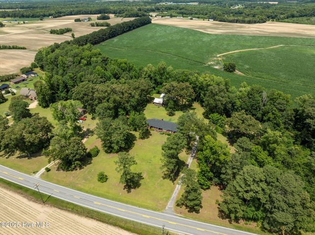 4984 Nc 33, Tarboro, NC 27886