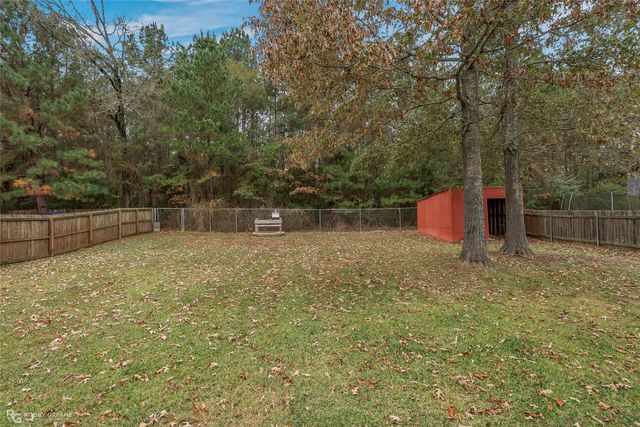 9918 Freedoms Way, Keithville, LA 71047