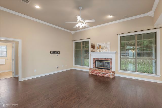 9918 Freedoms Way, Keithville, LA 71047