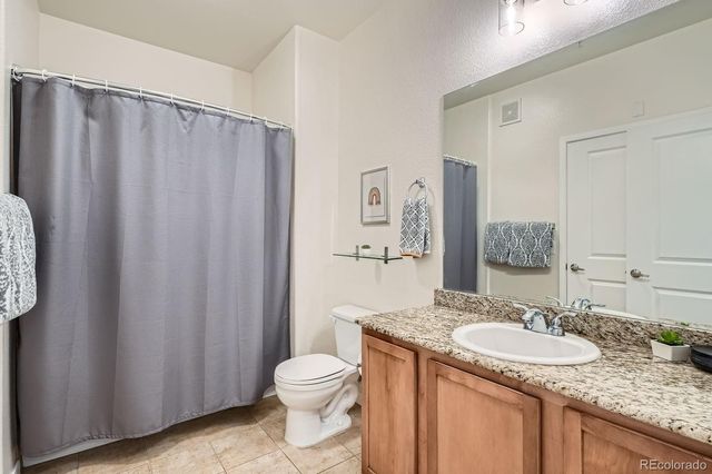 4100 Albion St Street 611, Denver, CO 80216