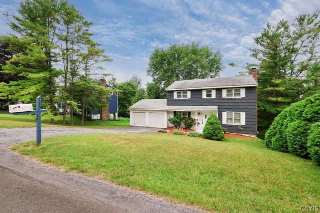 115 Northwood Way, Camillus, NY 13031