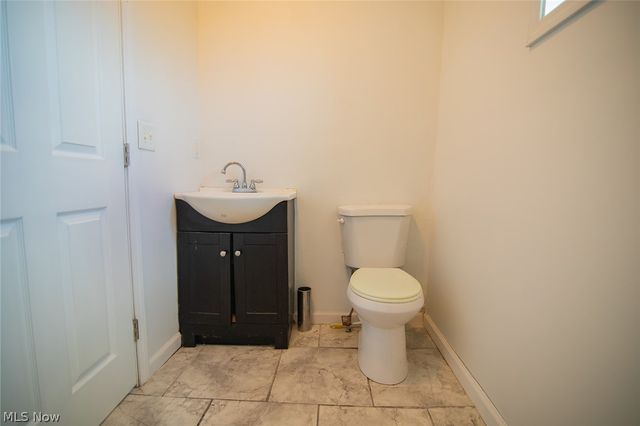 43 Thorn Street, Parkersburg, WV 26101