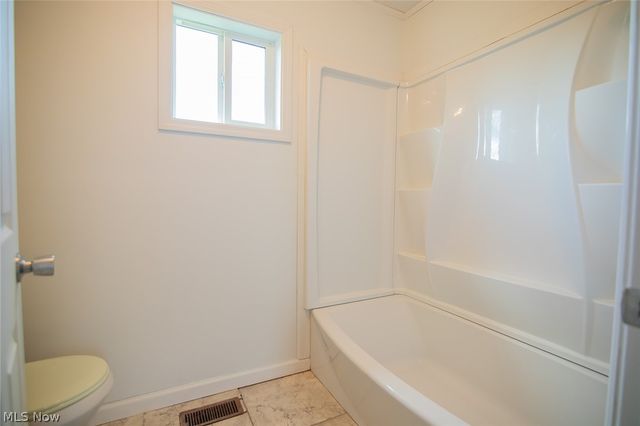 43 Thorn Street, Parkersburg, WV 26101