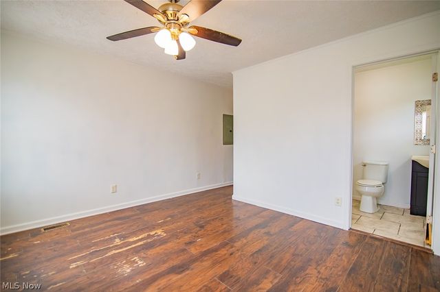 43 Thorn Street, Parkersburg, WV 26101