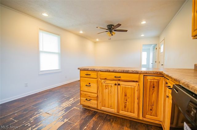 43 Thorn Street, Parkersburg, WV 26101