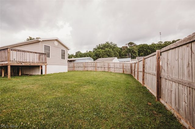 43 Thorn Street, Parkersburg, WV 26101