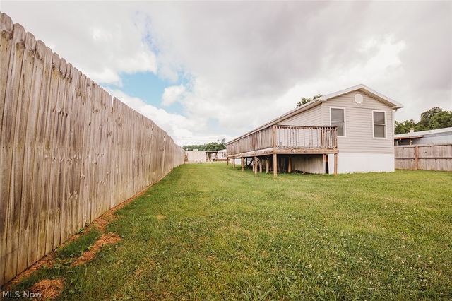 43 Thorn Street, Parkersburg, WV 26101