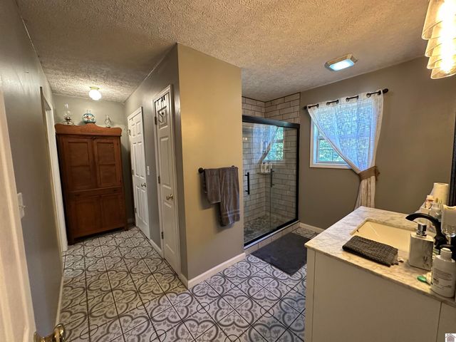 330 Alexander Road, Dawson Springs, KY 42408