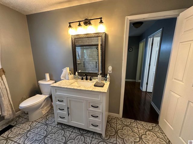 330 Alexander Road, Dawson Springs, KY 42408