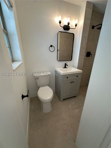 640 NW 28th Ct, Wilton Manors, FL 33311