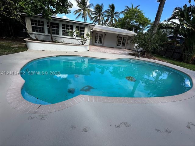 640 NW 28th Ct, Wilton Manors, FL 33311