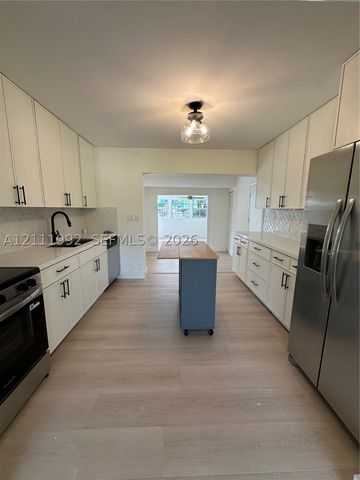 640 NW 28th Ct, Wilton Manors, FL 33311