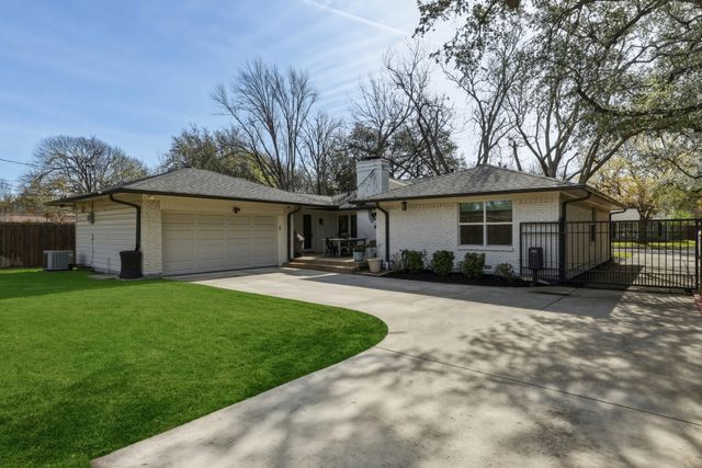 7017 Town North Drive, Dallas, TX 75231