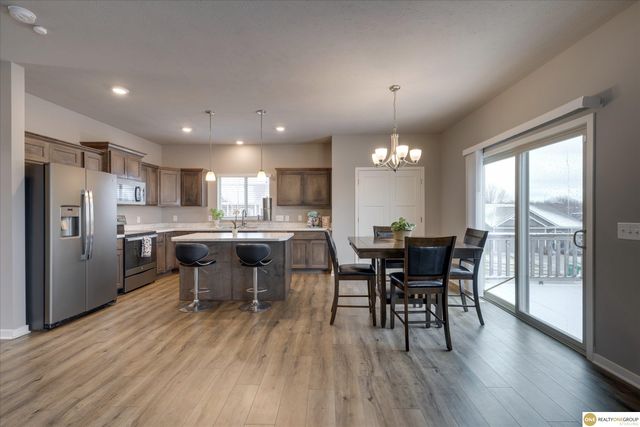 1928 Canyon Street, Bellevue, NE 68123