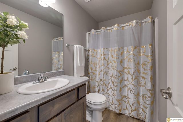 1928 Canyon Street, Bellevue, NE 68123