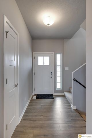 1928 Canyon Street, Bellevue, NE 68123