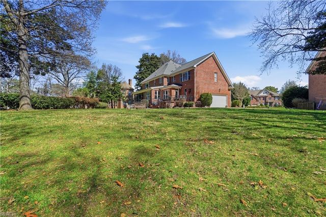 6533 Harbour Pointe DR, Suffolk, VA 23435