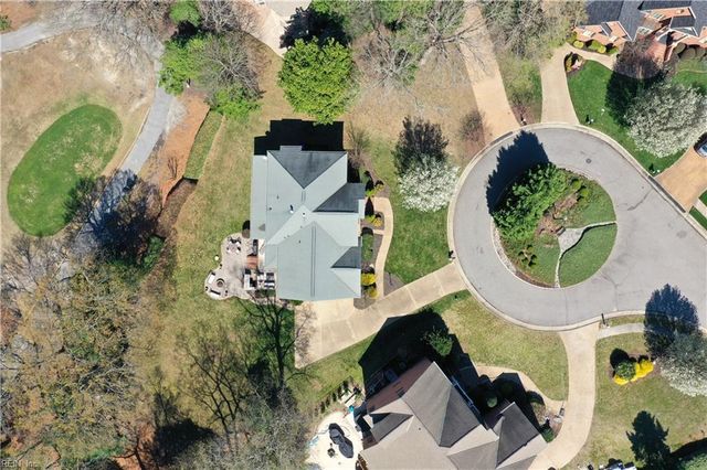 6533 Harbour Pointe DR, Suffolk, VA 23435