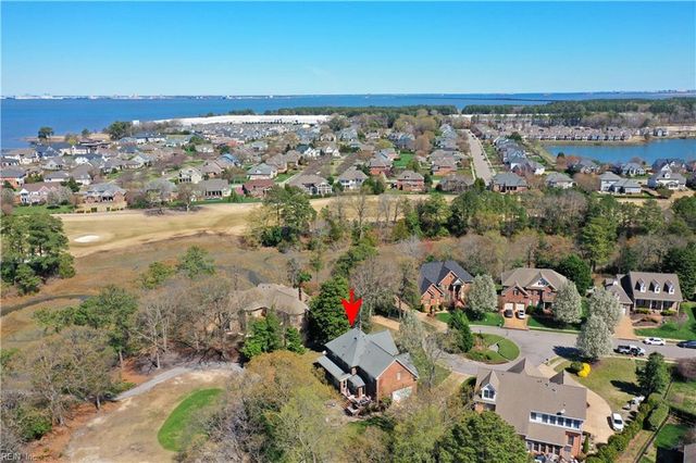 6533 Harbour Pointe DR, Suffolk, VA 23435
