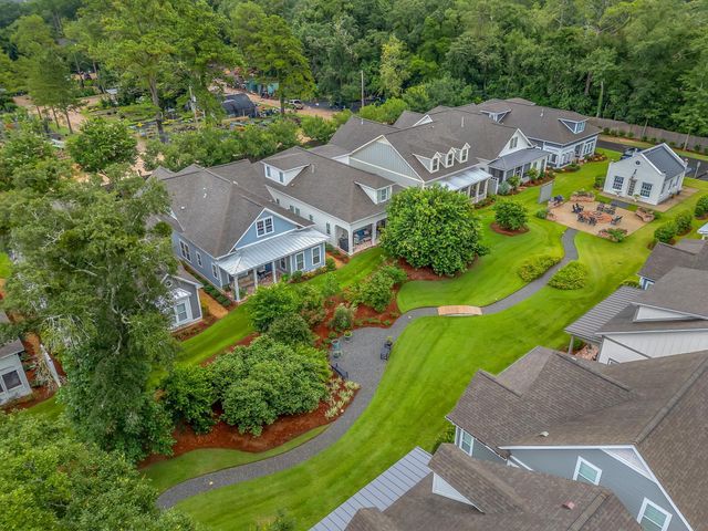 1207 Braemore Way, Tallahassee, FL 32308