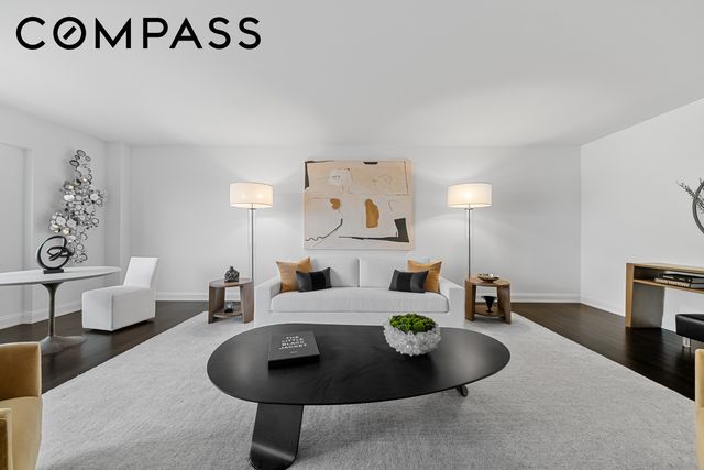 785 5th Ave Apt 12C, New York City, NY 10022