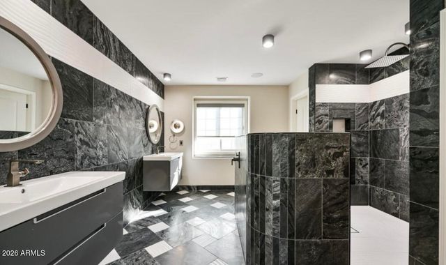 3853 E Sabra Lane, Gilbert, AZ 85296