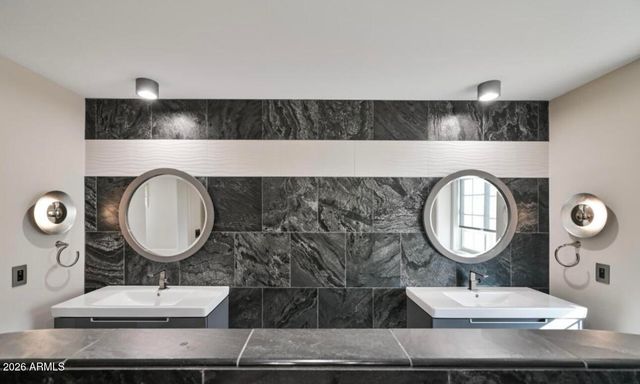 3853 E Sabra Lane, Gilbert, AZ 85296