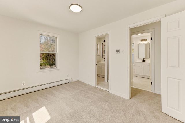 16 MADISON AVE, Laurel Springs, NJ 08021