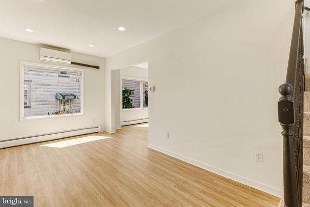 16 MADISON AVE, Laurel Springs, NJ 08021