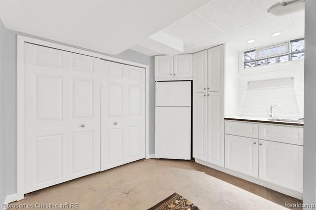 1748 Webster Street, Birmingham, MI 48009