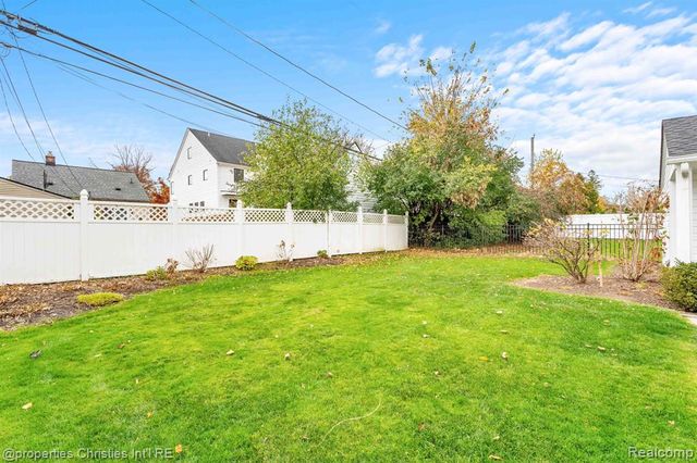 1748 Webster Street, Birmingham, MI 48009