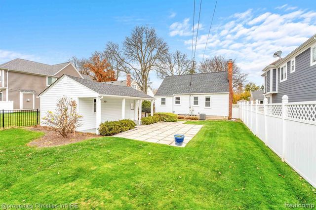 1748 Webster Street, Birmingham, MI 48009
